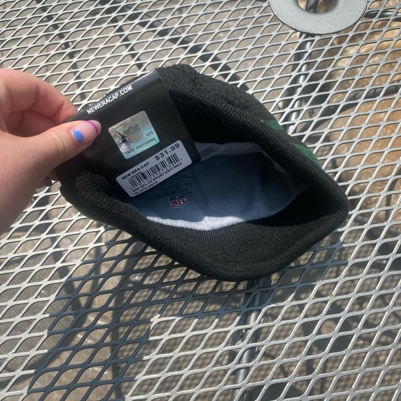 BNWT NFL Green Bay Packers Unisex Beanie Winter Hat - Picture 7 of 8